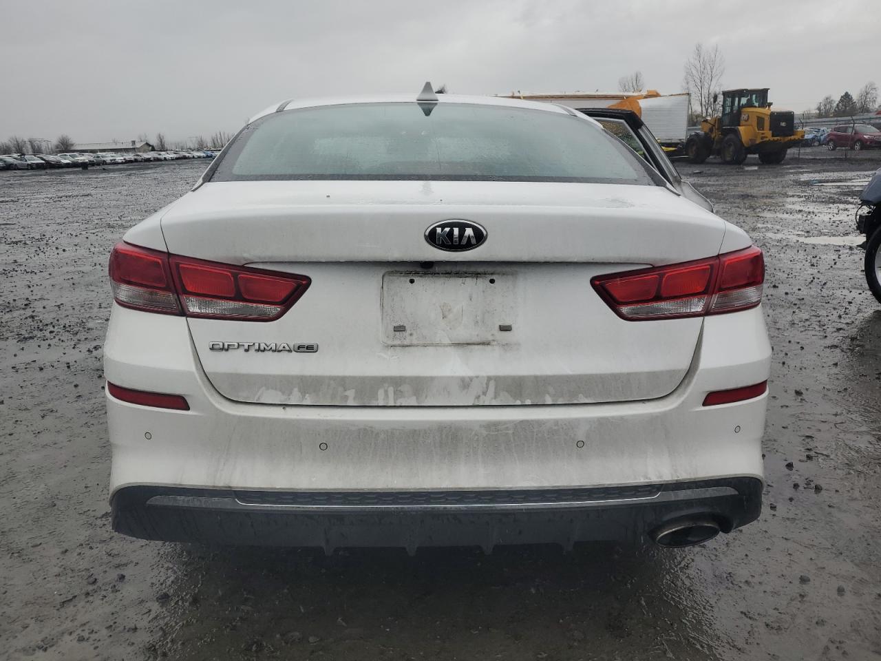 2020 Kia Optima - Image 6