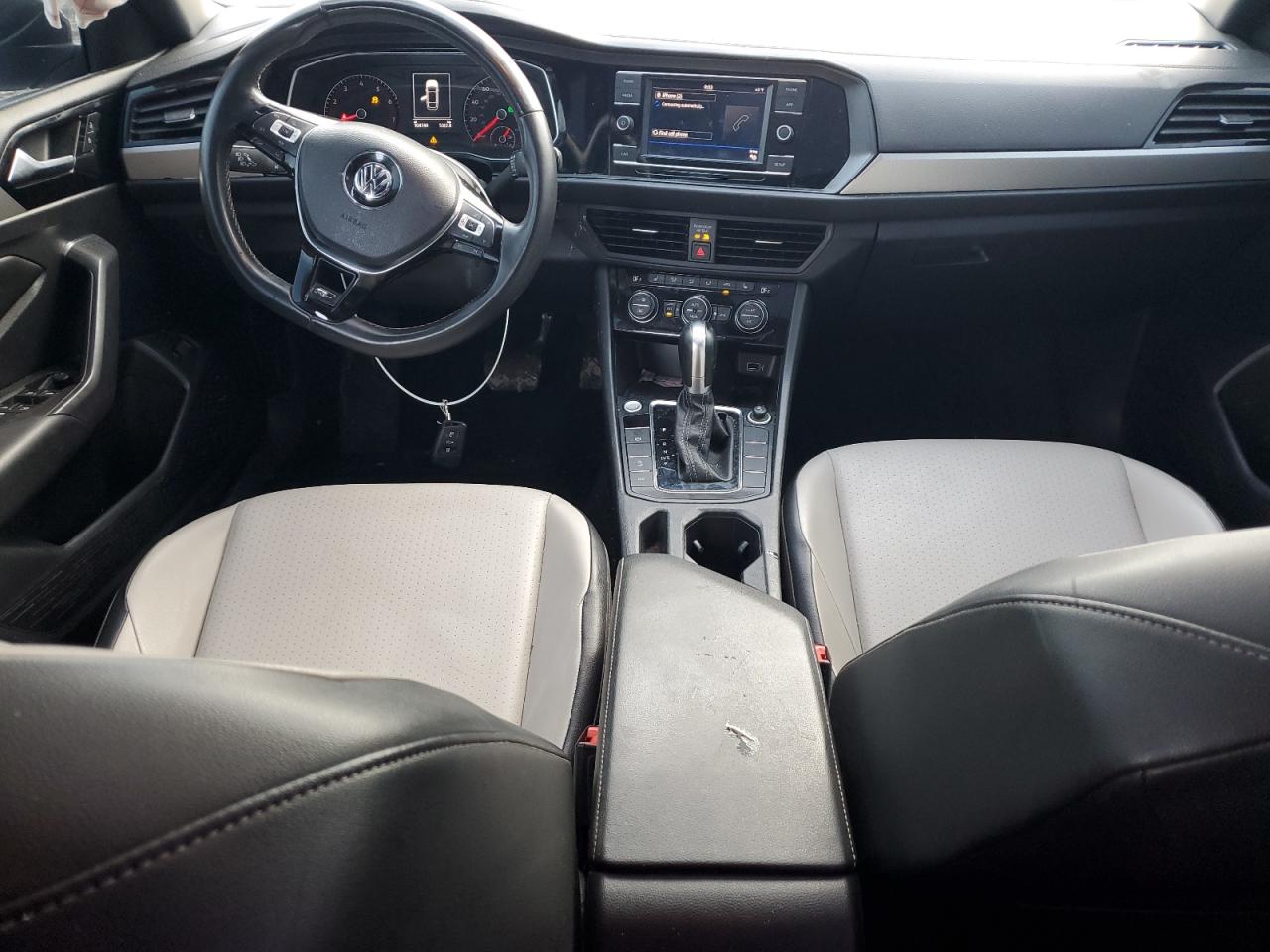 2019 Volkswagen Jetta - Image 8