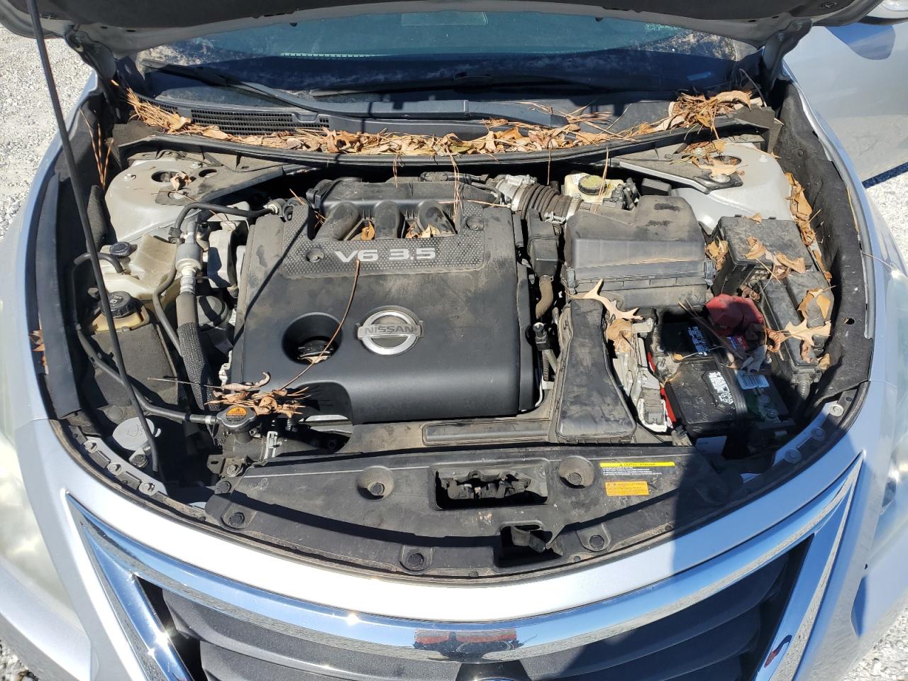 2015 Nissan Altima - Image 11