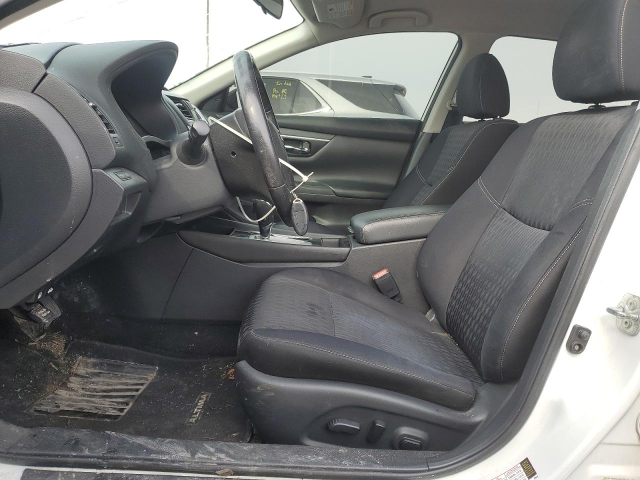 2018 Nissan Altima - Image 7