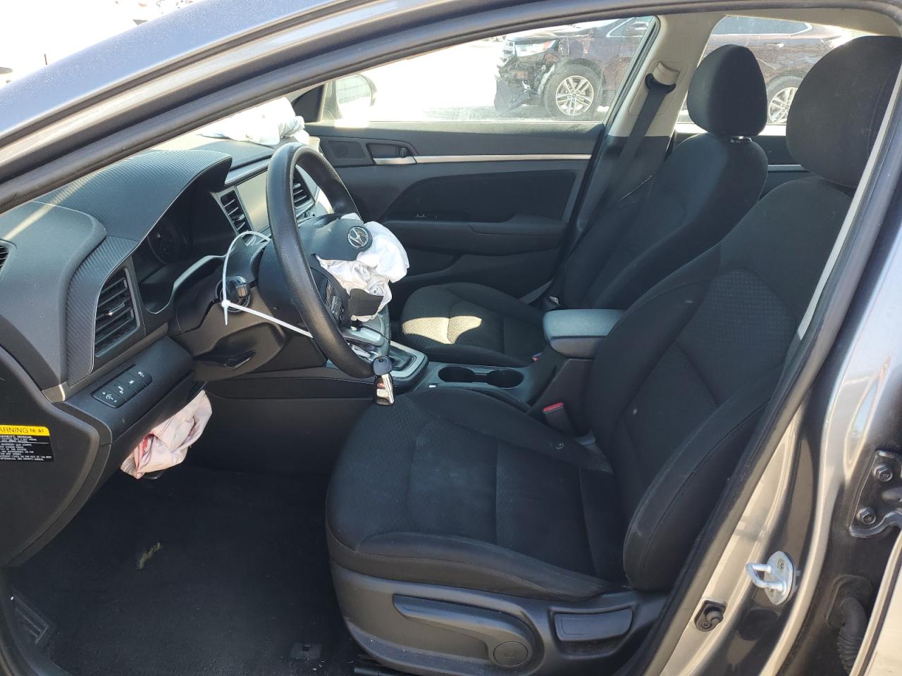 2019 Hyundai Elantra - Image 7