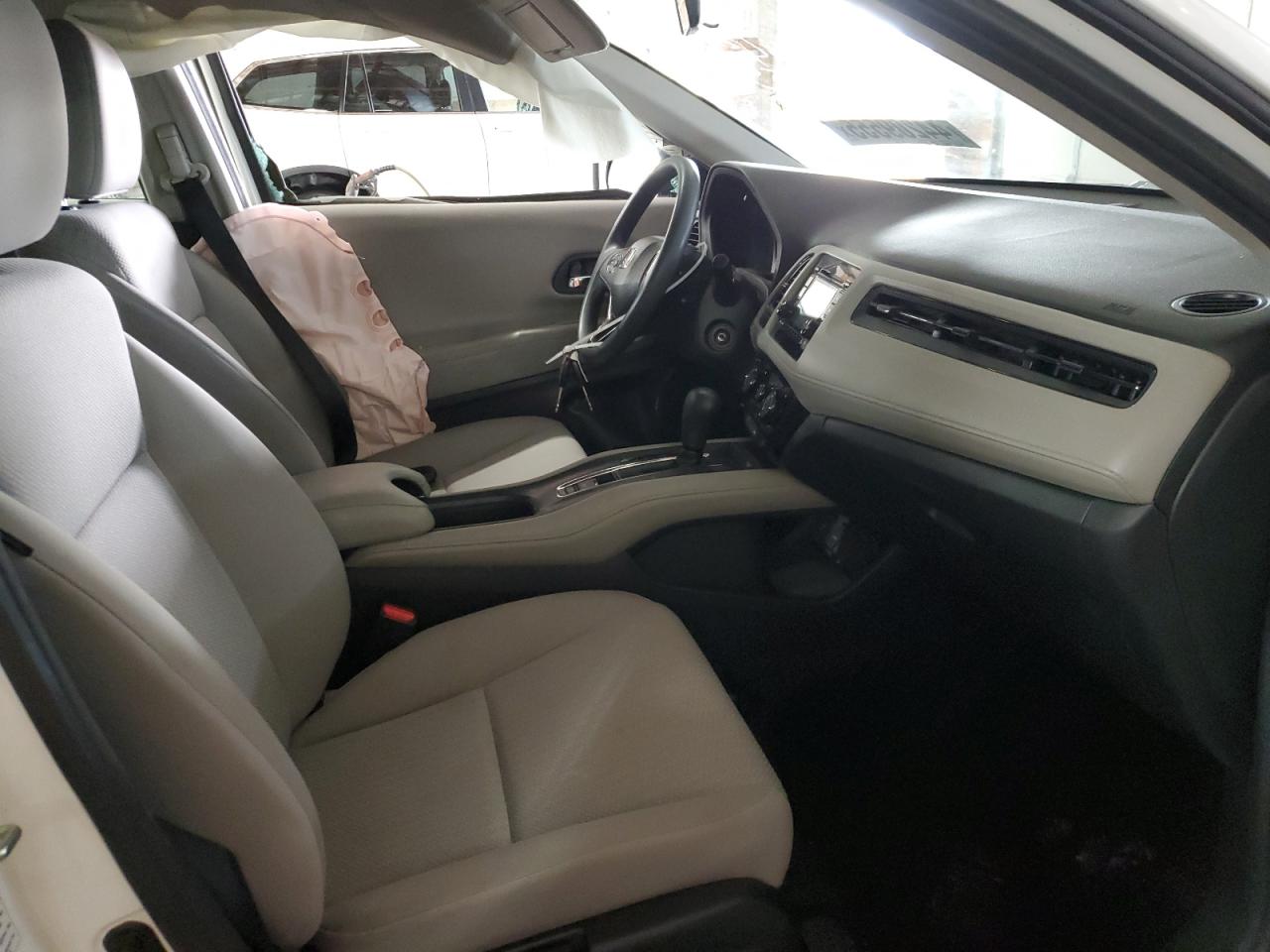 2016 Honda HR-V - Image 7