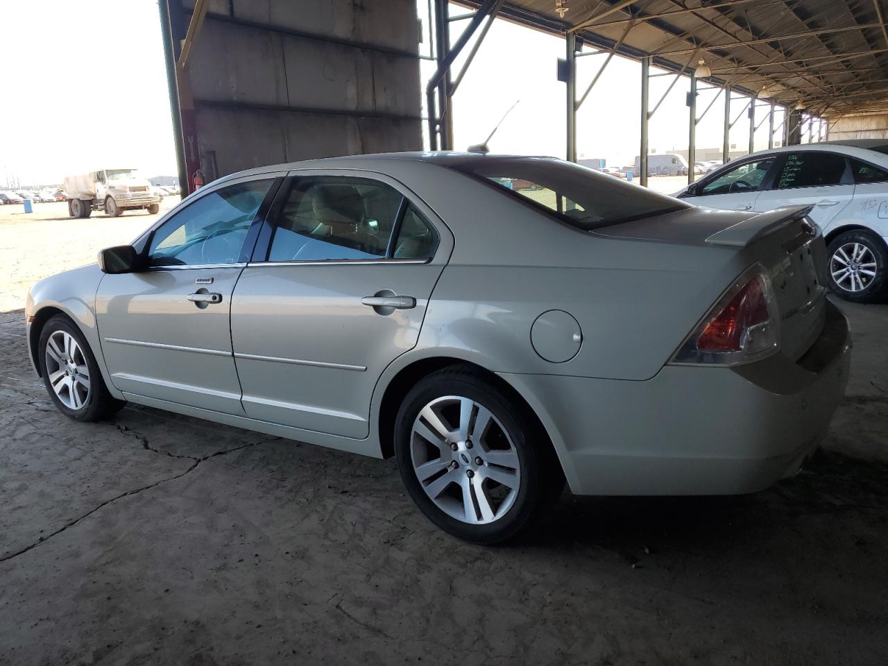 2008 Ford Fusion - Image 2