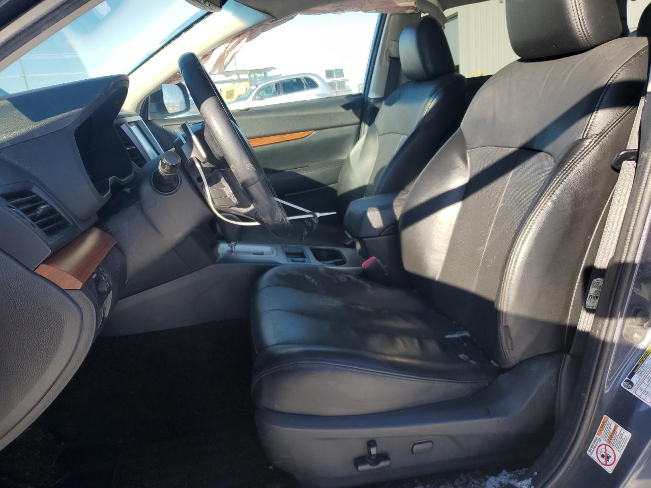 2014 Subaru Outback - Image 7