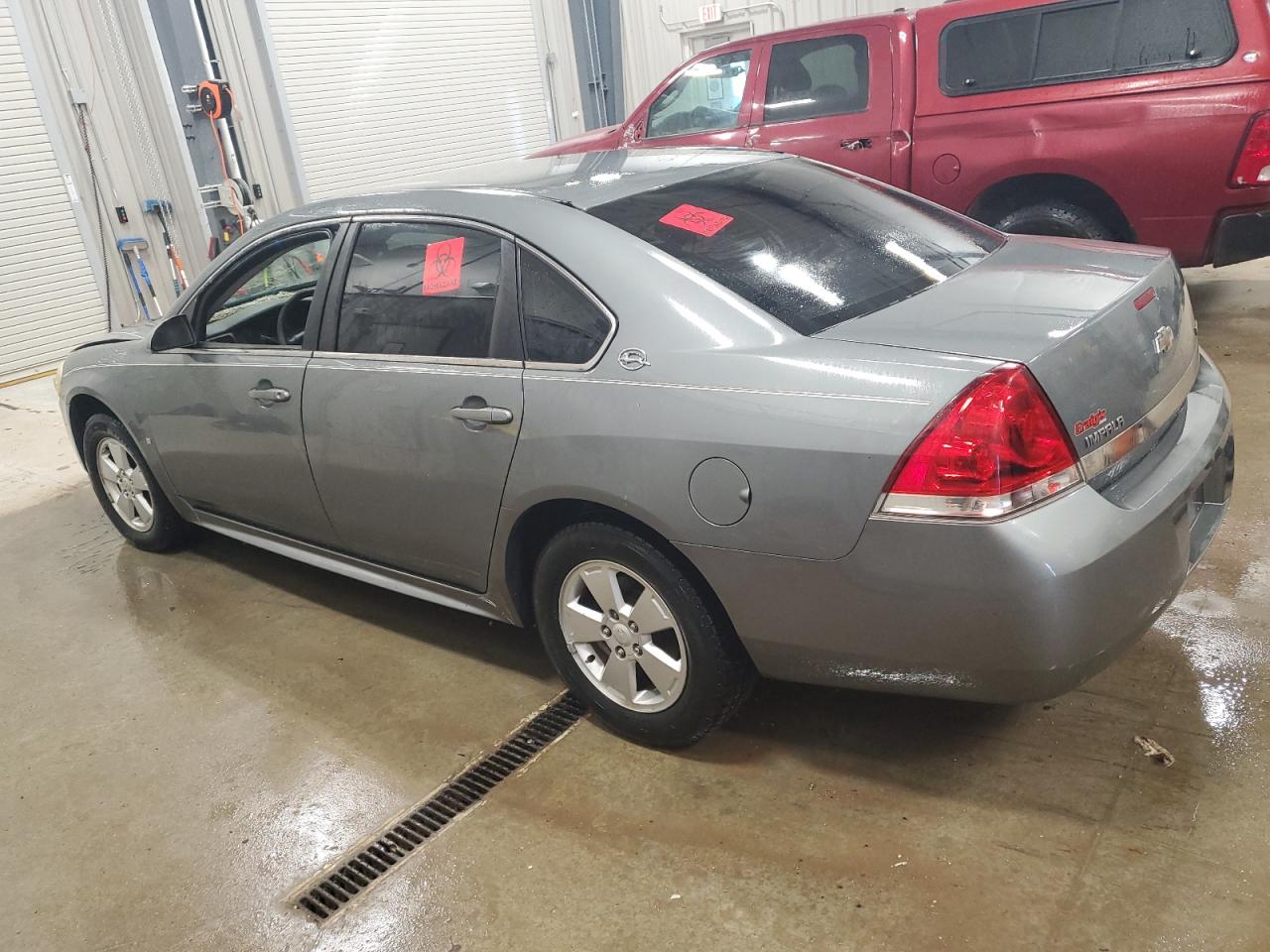 2009 Chevrolet Impala - Image 2