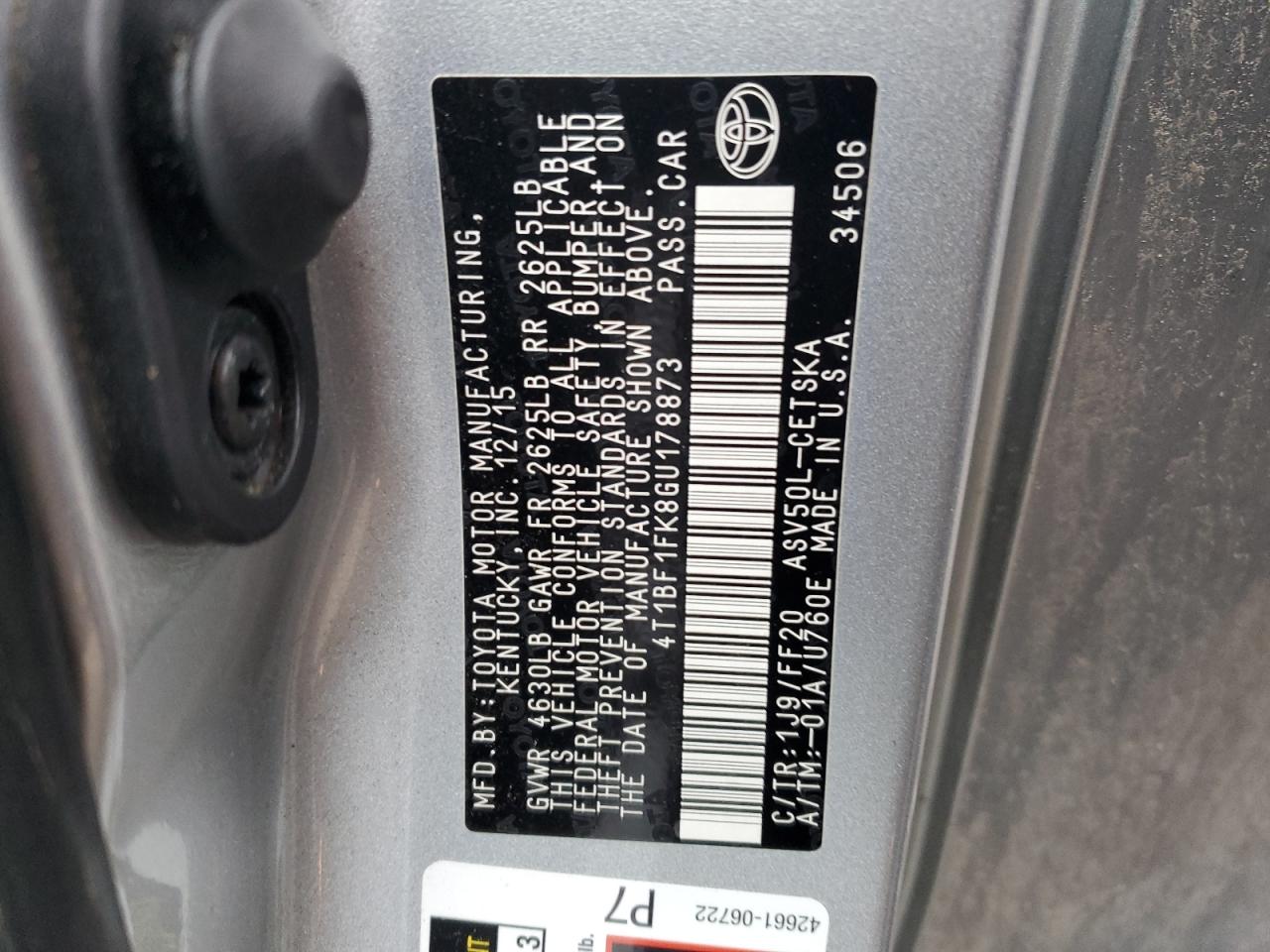 2016 Toyota Camry - Image 12