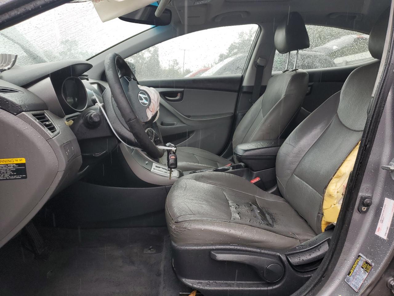 2012 Hyundai Elantra - Image 7