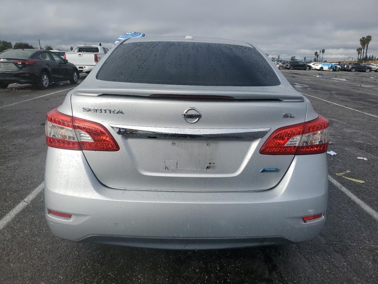 2014 Nissan Sentra - Image 6