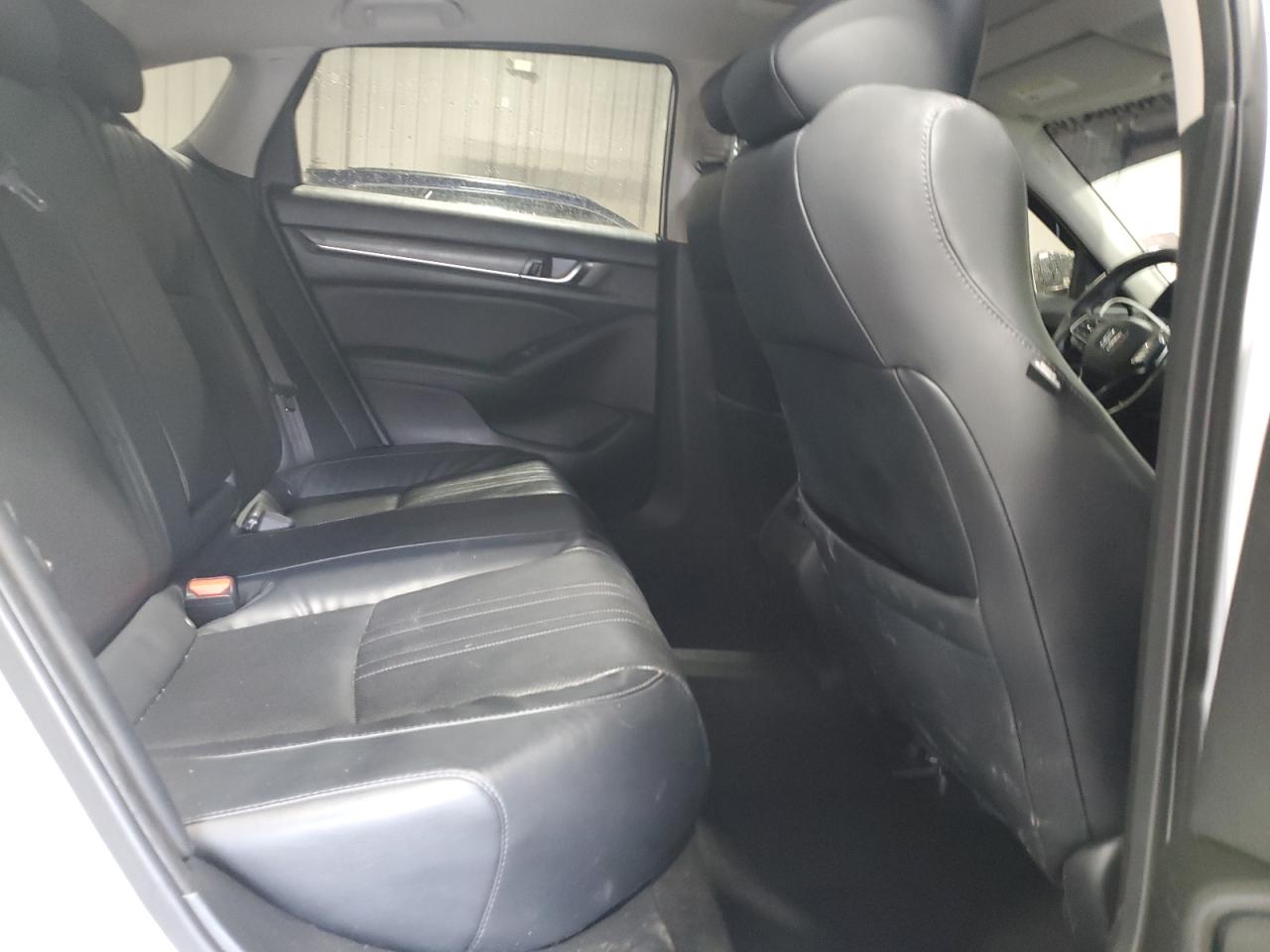 2018 Honda Accord - Image 10