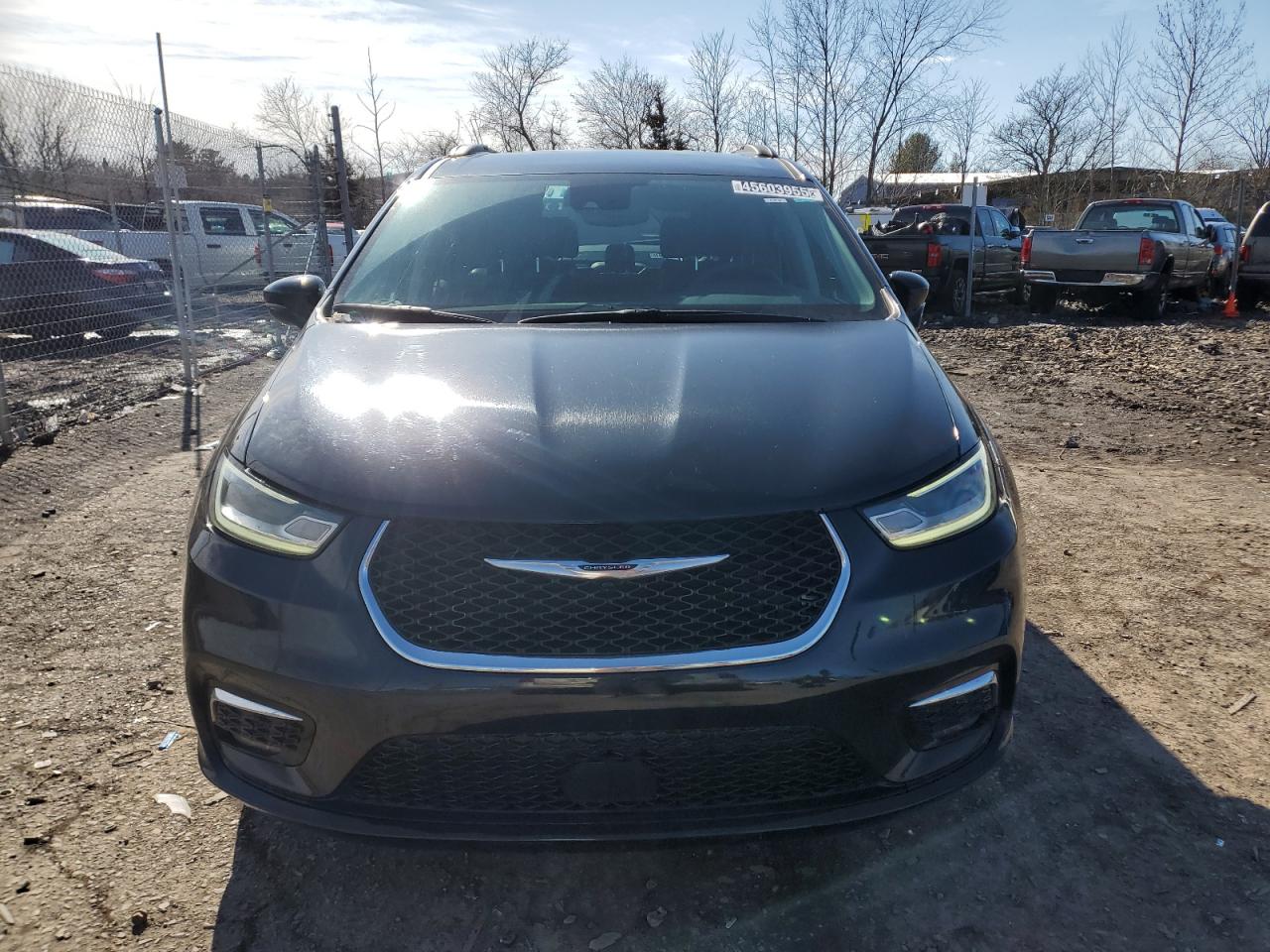 2022 Chrysler Pacifica - Image 5