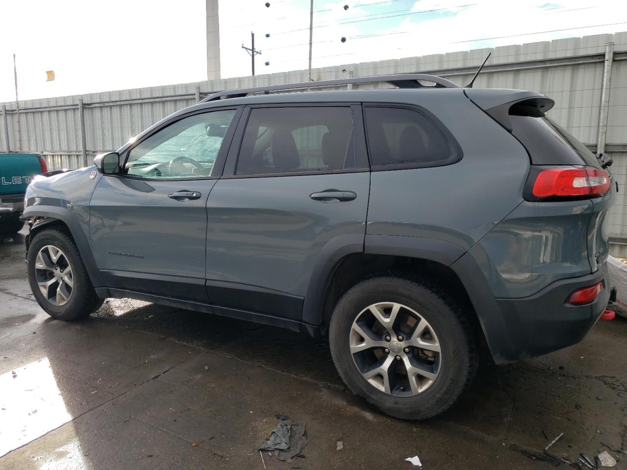 2014 Jeep Cherokee - Image 2