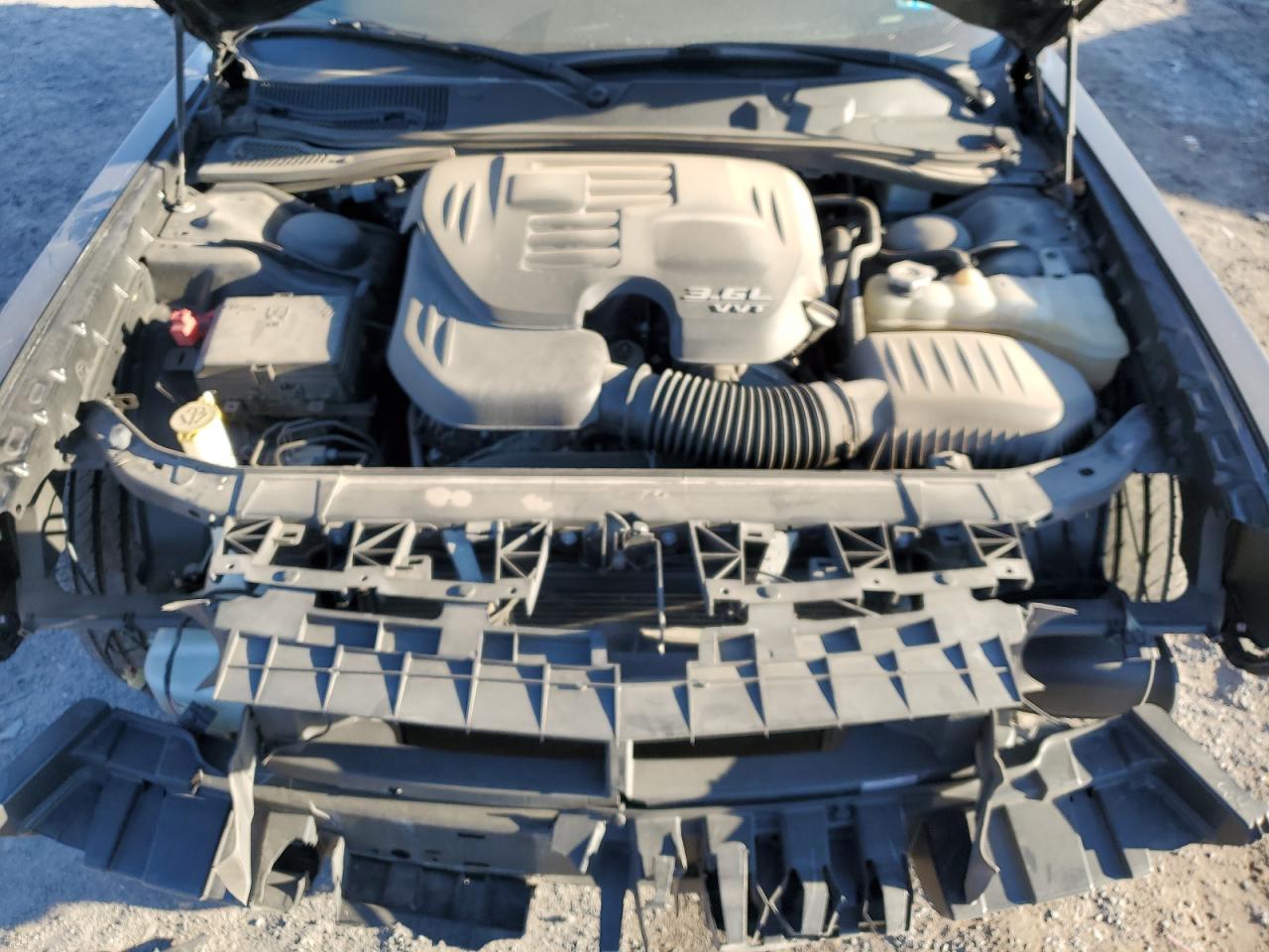 2019 Dodge Challenger - Image 11