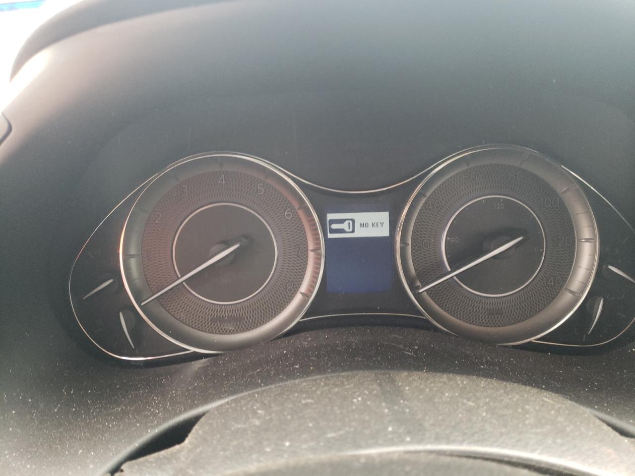2016 Infiniti QX80 - Image 9