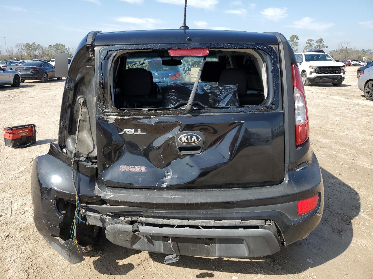 2013 Kia Soul - Image 6