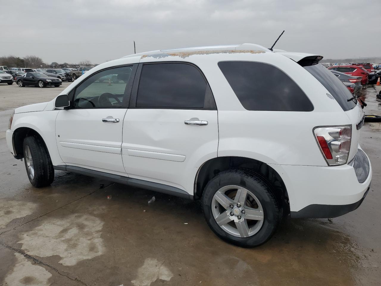 2008 Chevrolet Equinox - Image 2