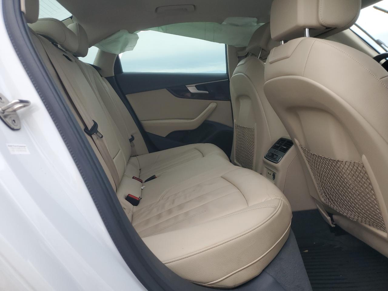 2019 Audi A4 - Image 10
