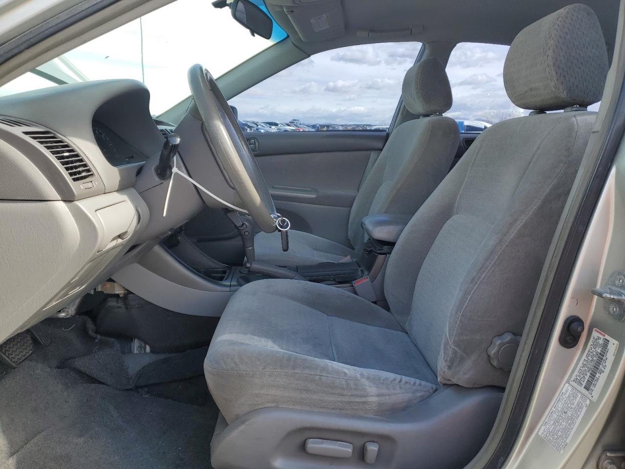 2002 Toyota Camry - Image 7
