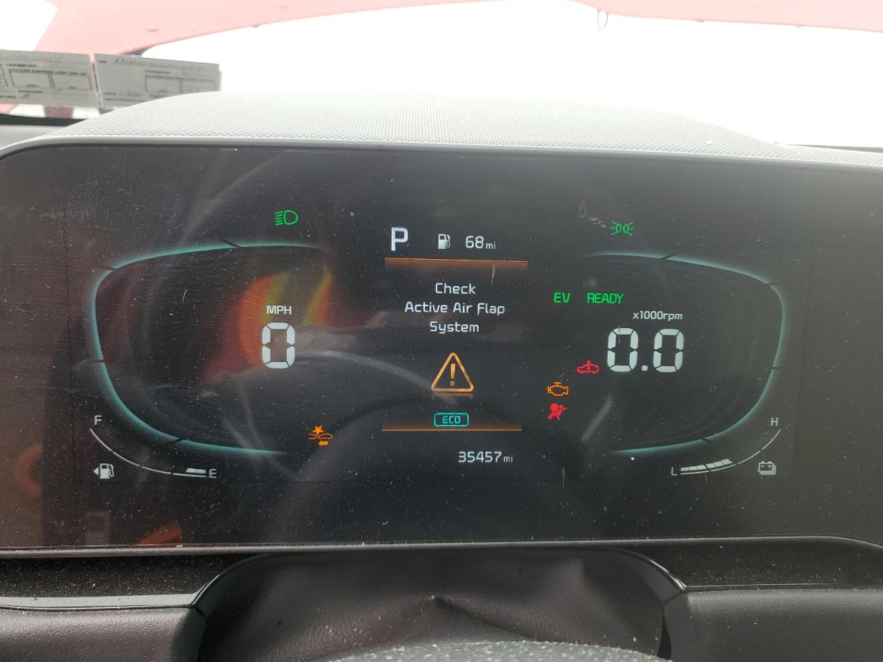2023 Kia Niro - Image 9