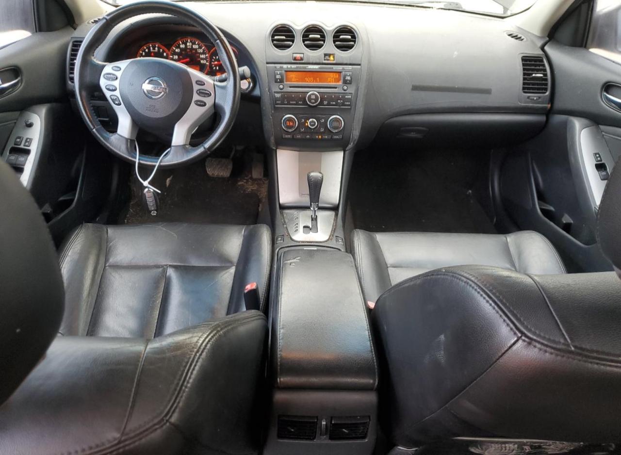 2009 Nissan Altima - Image 8