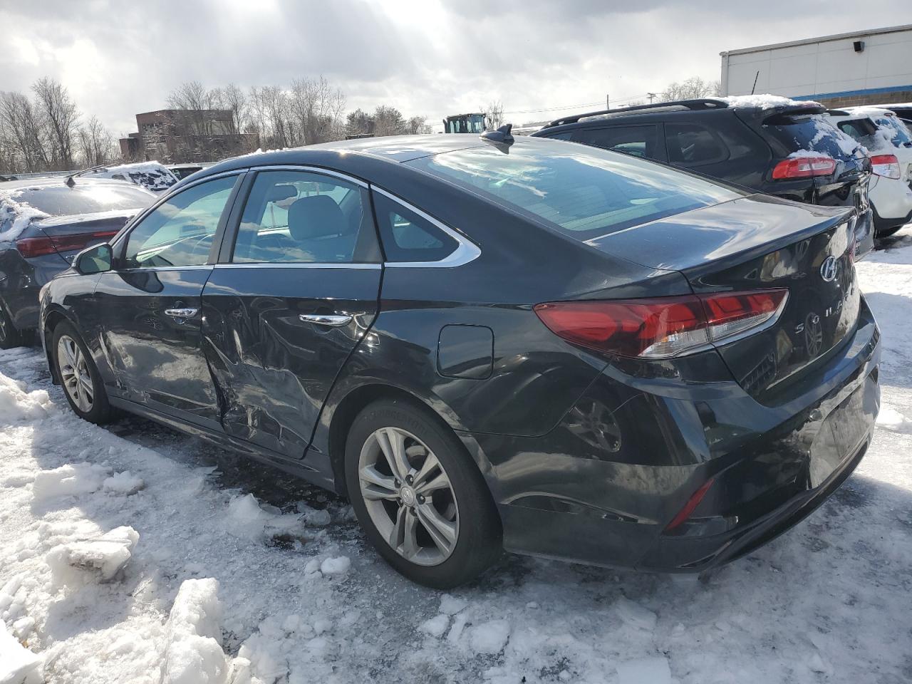 2018 Hyundai Sonata - Image 2