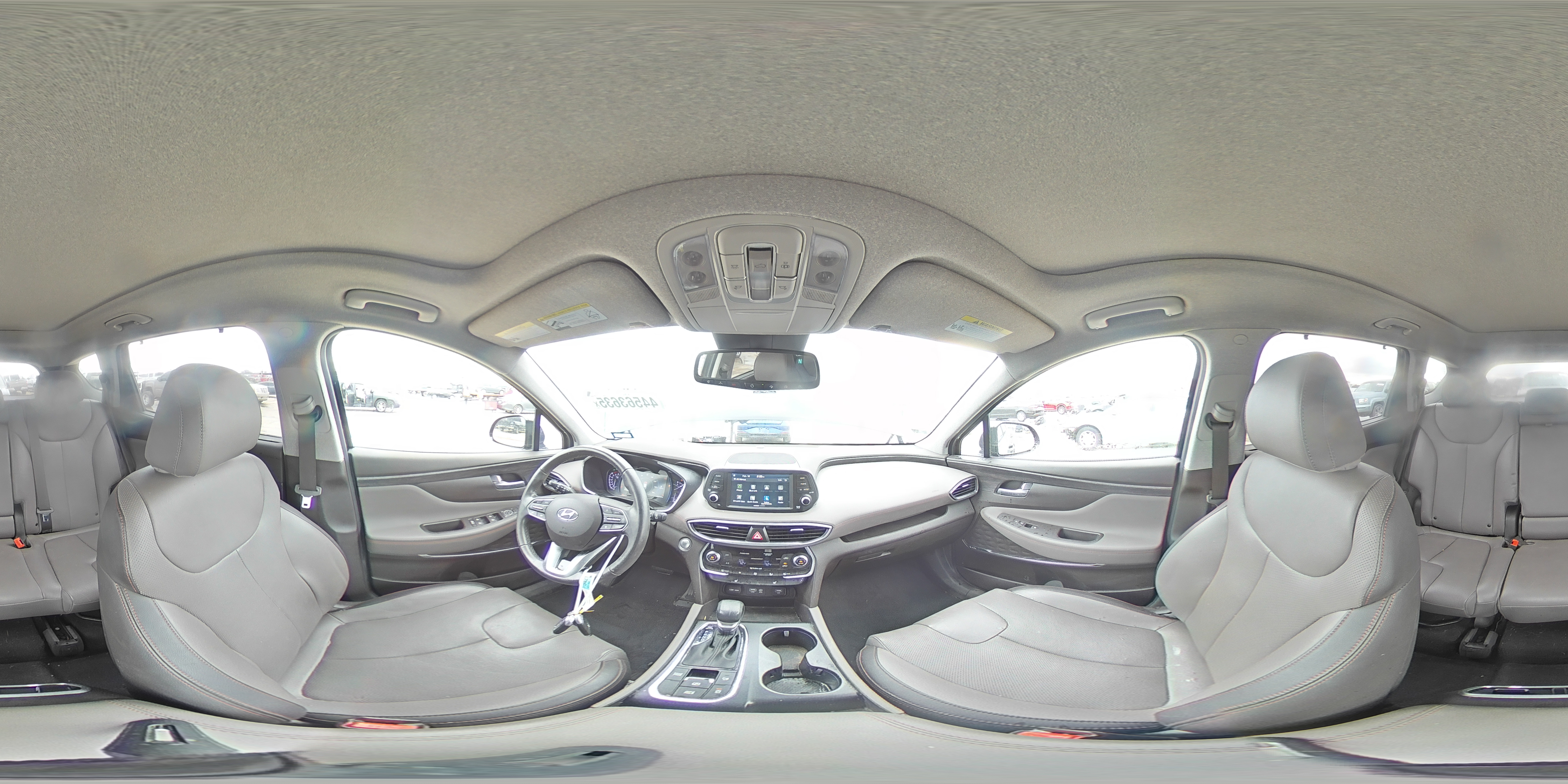 2019 Hyundai Santa Fe - Image 15