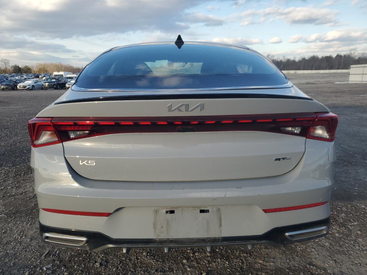 2024 Kia K5 - Image 6