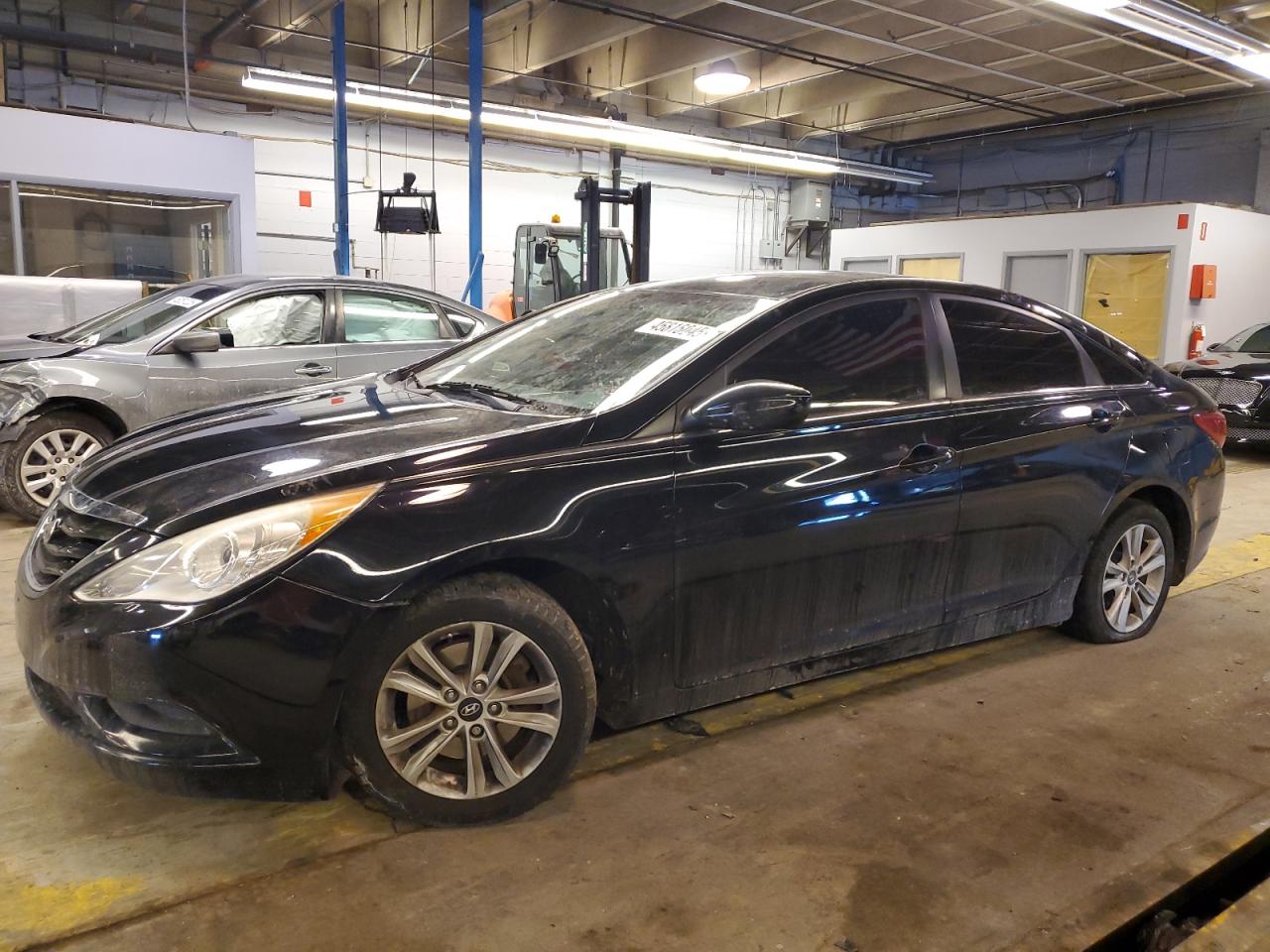 2013 Hyundai Sonata - Image 1