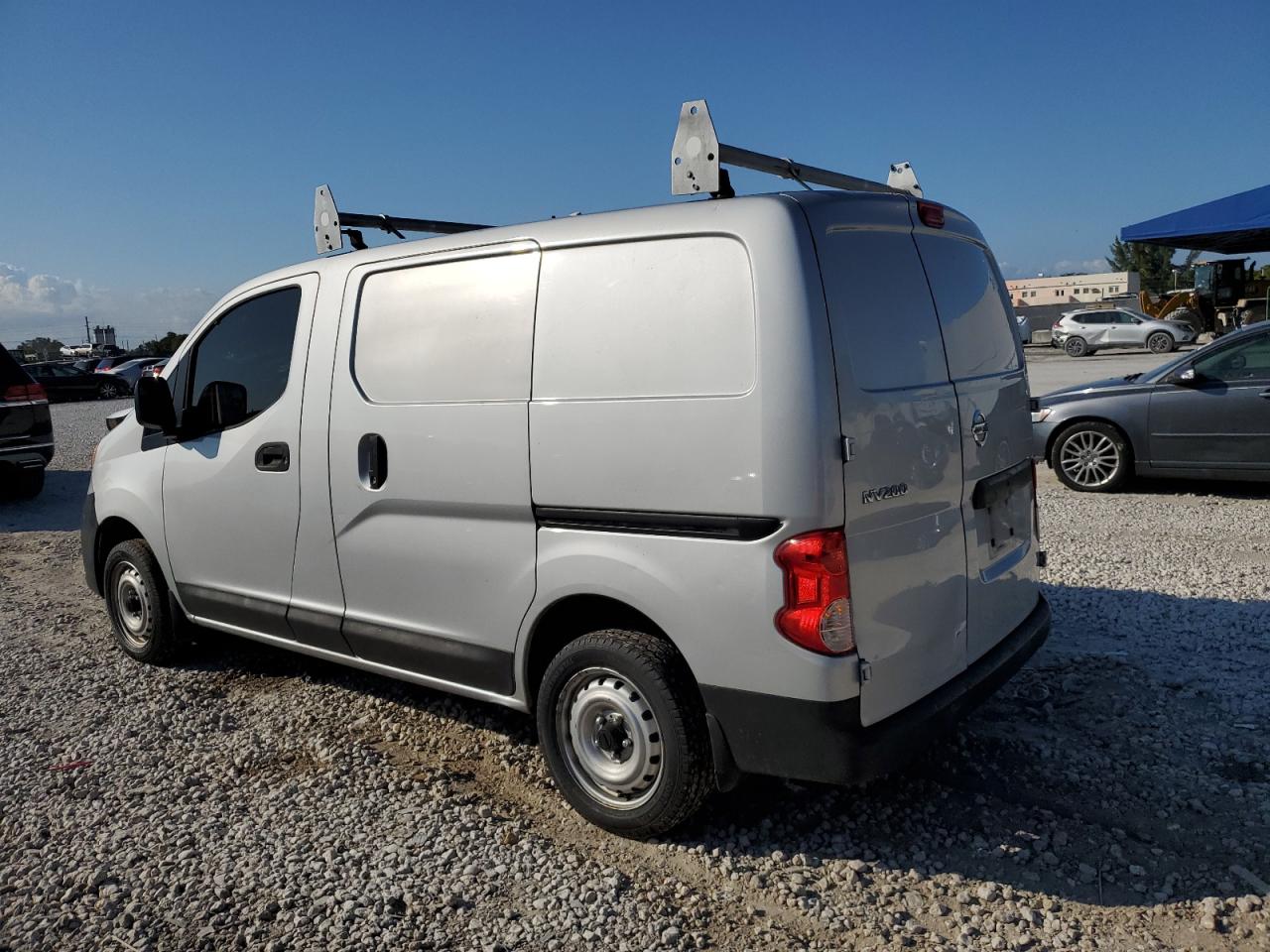 2013 Nissan NV - Image 2