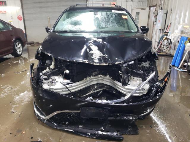  CHRYSLER PACIFICA 2017 Czarny