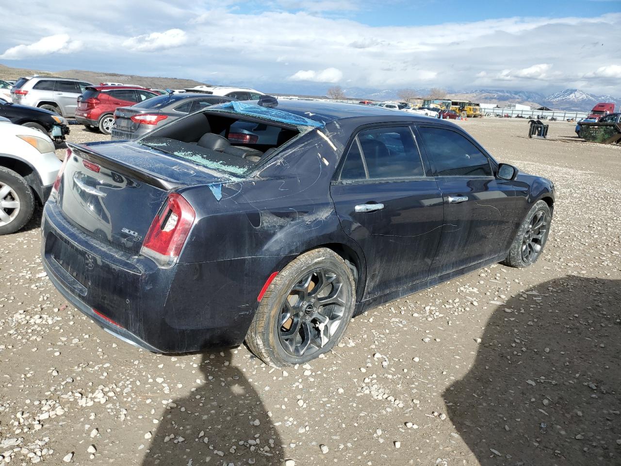 2015 Chrysler 300 - Image 3