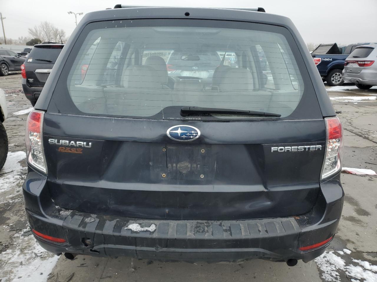 2009 Subaru Forester - Image 6
