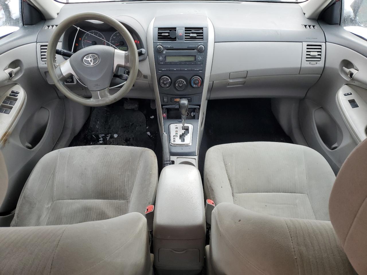 2010 Toyota Corolla - Image 8