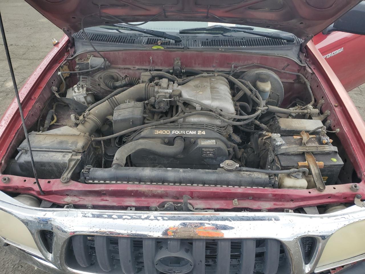 2004 Toyota Tacoma - Image 12