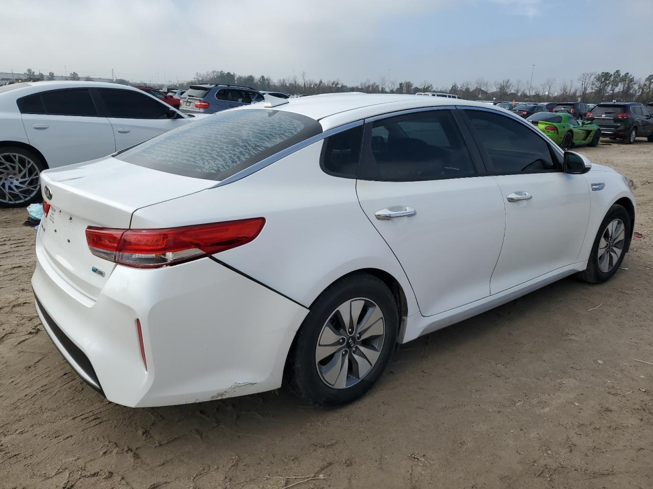 2017 Kia Optima - Image 3