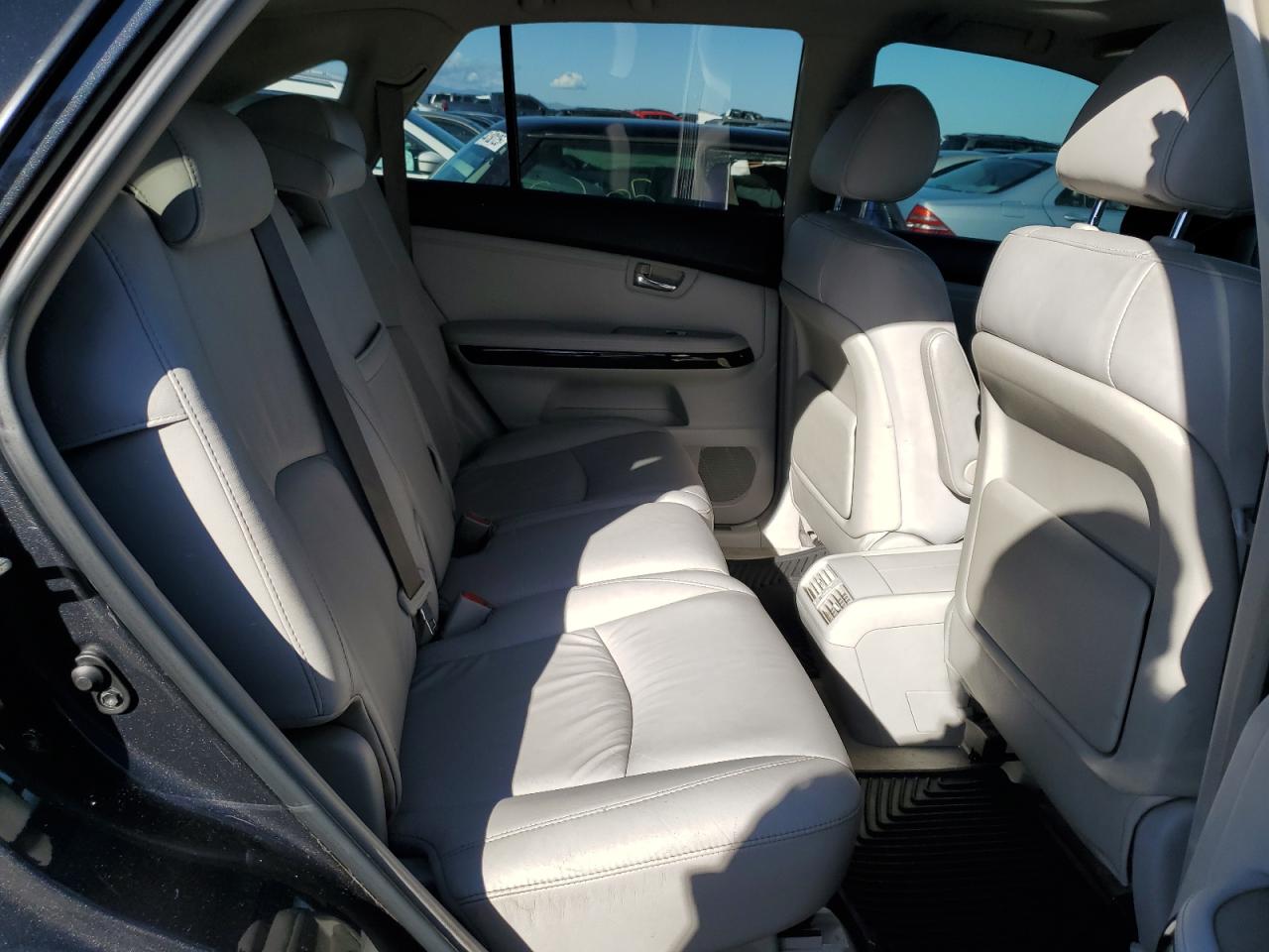 2008 Lexus RX - Image 10