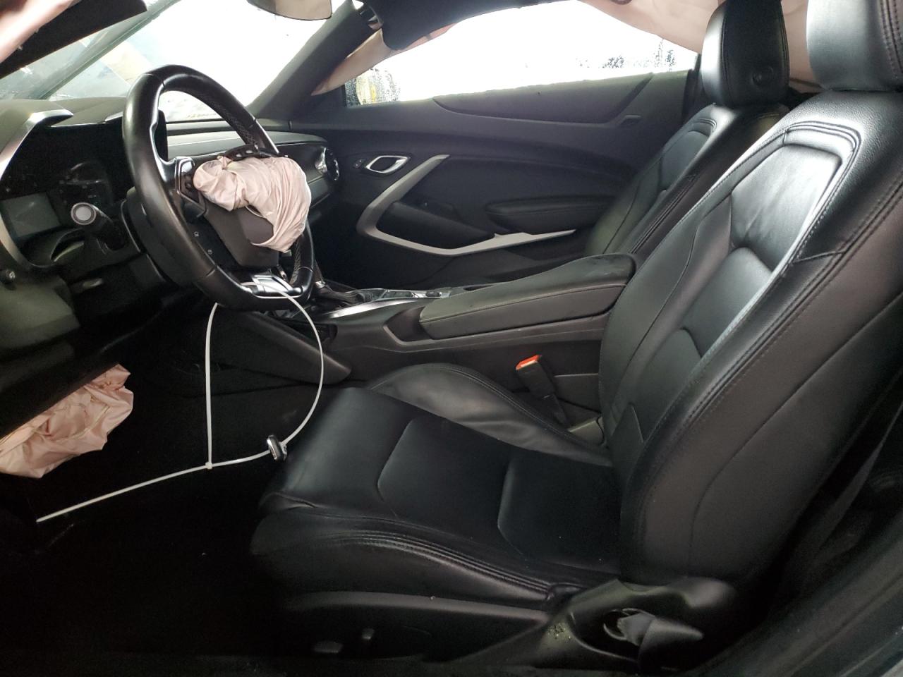 2021 Chevrolet Camaro - Image 7