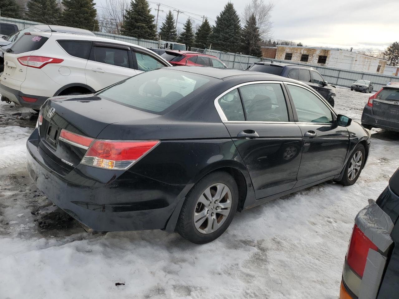 2011 Honda Accord - Image 3