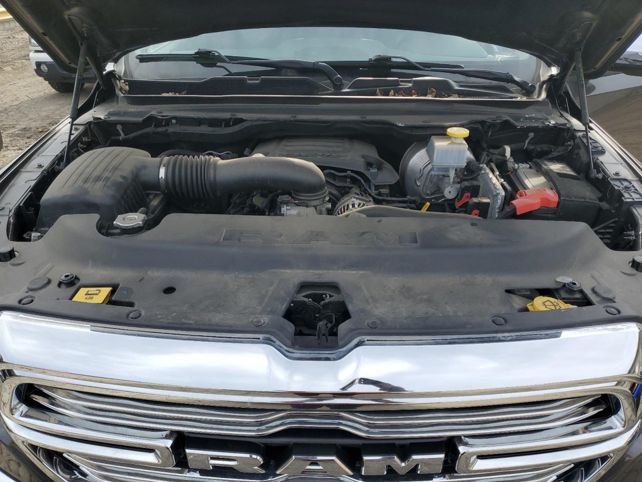 2021 RAM 1500 - Image 11