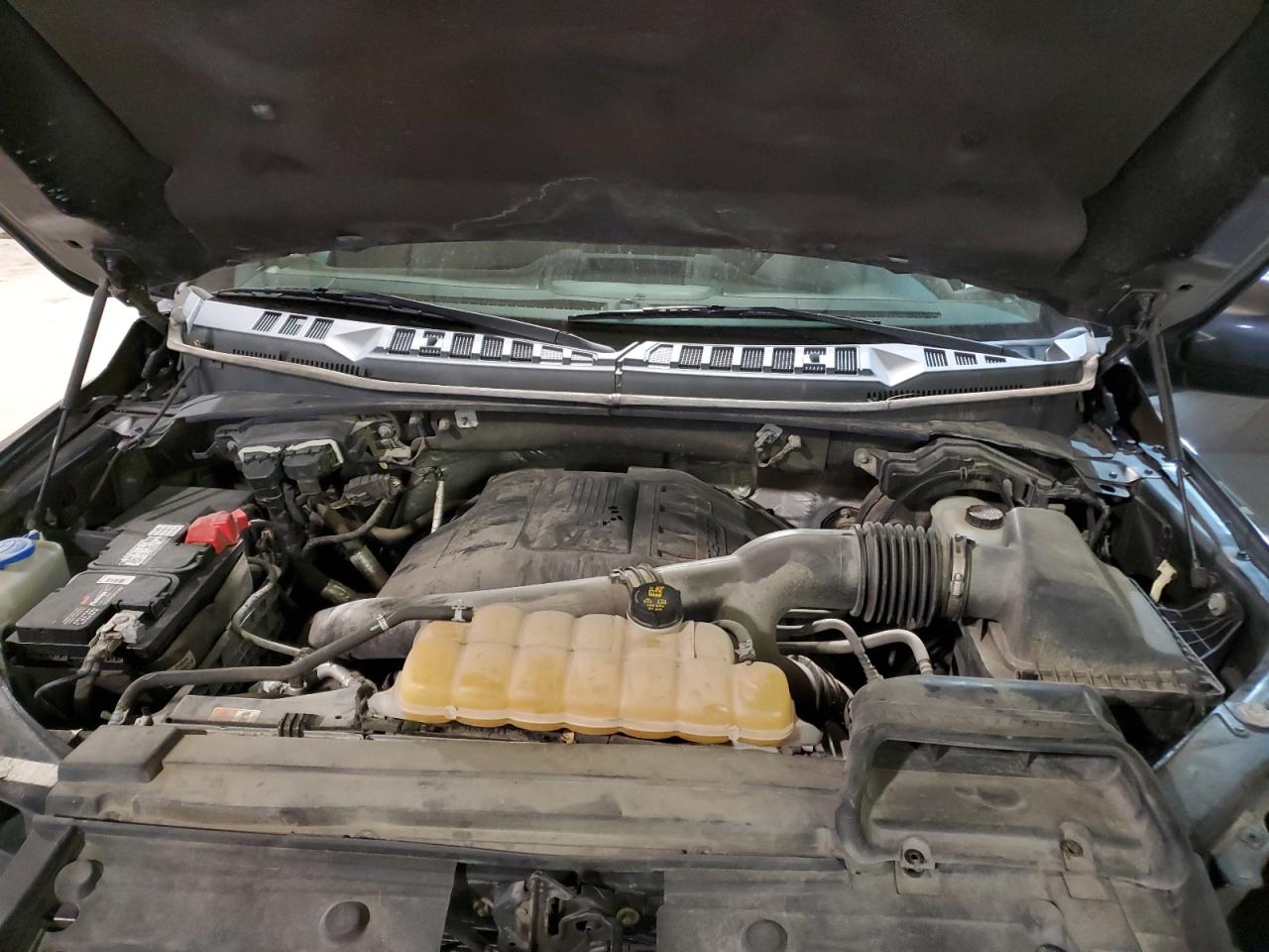 2016 Ford F-150 - Image 11