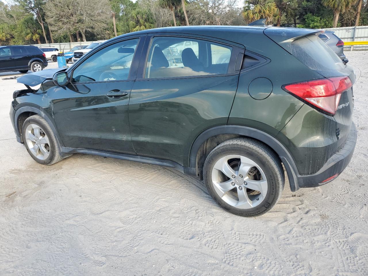 2016 Honda HR-V - Image 2