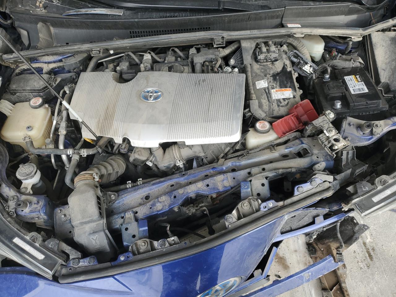 2018 Toyota Prius - Image 12