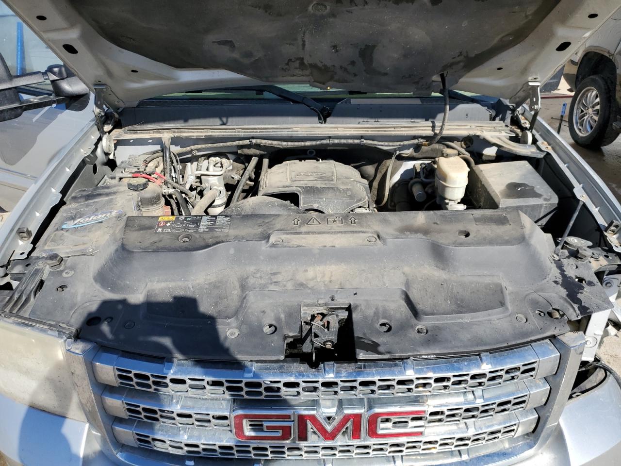 2013 GMC Sierra - Image 11