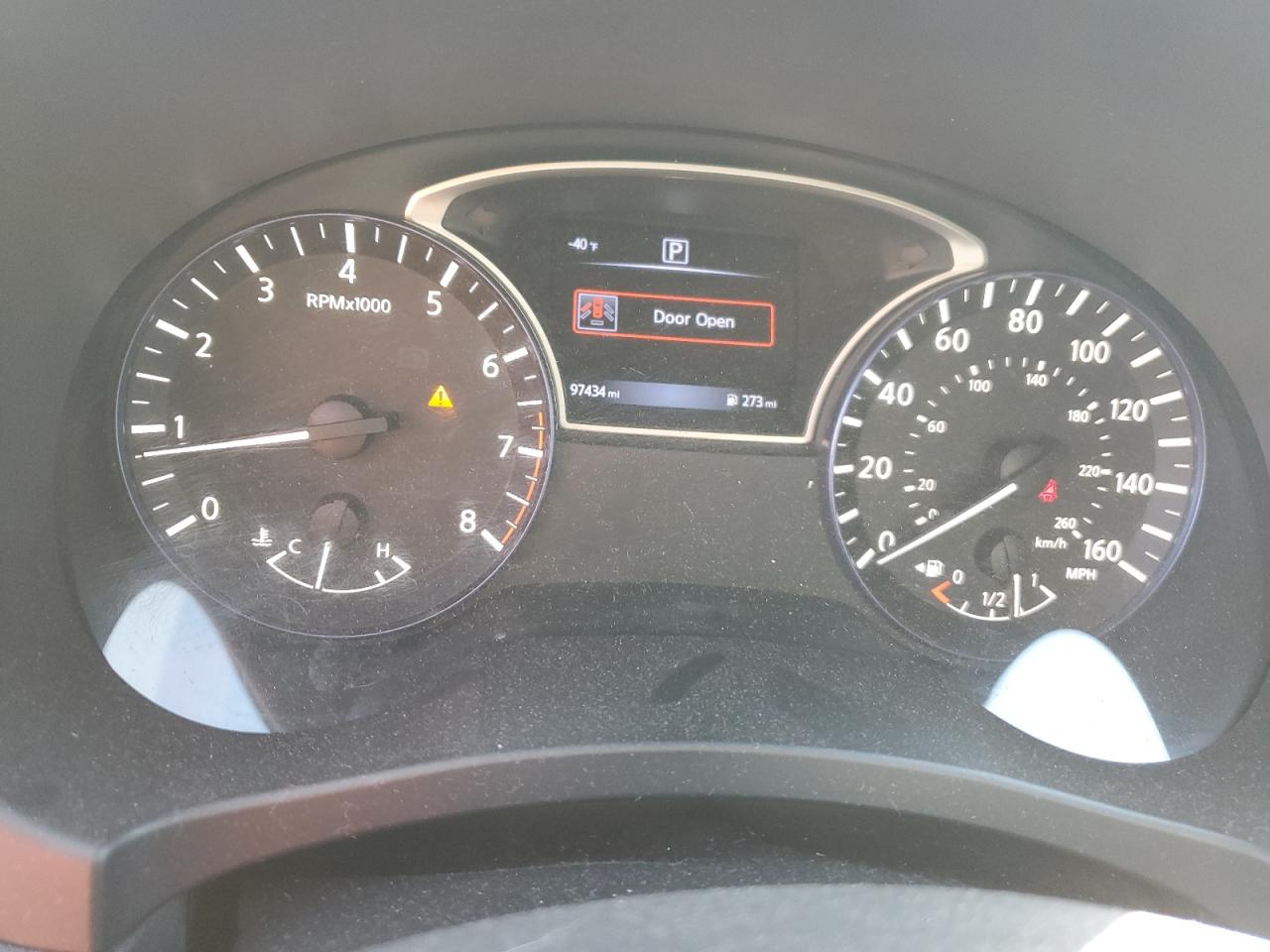 2017 Nissan Altima - Image 9