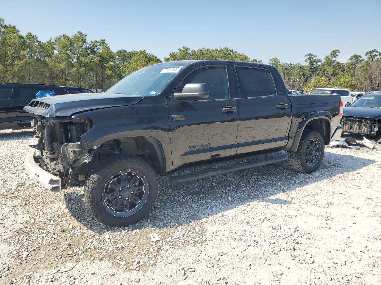 2016 Toyota Tundra - Image 1