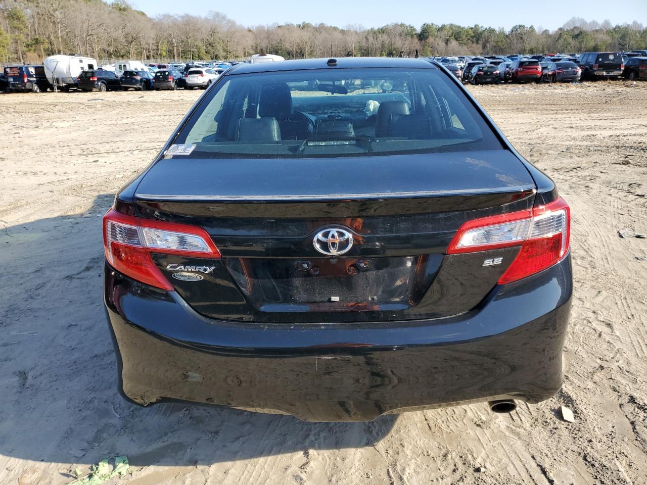2012 Toyota Camry - Image 6