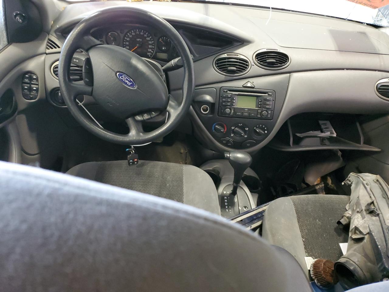 2003 Ford Focus - Image 8