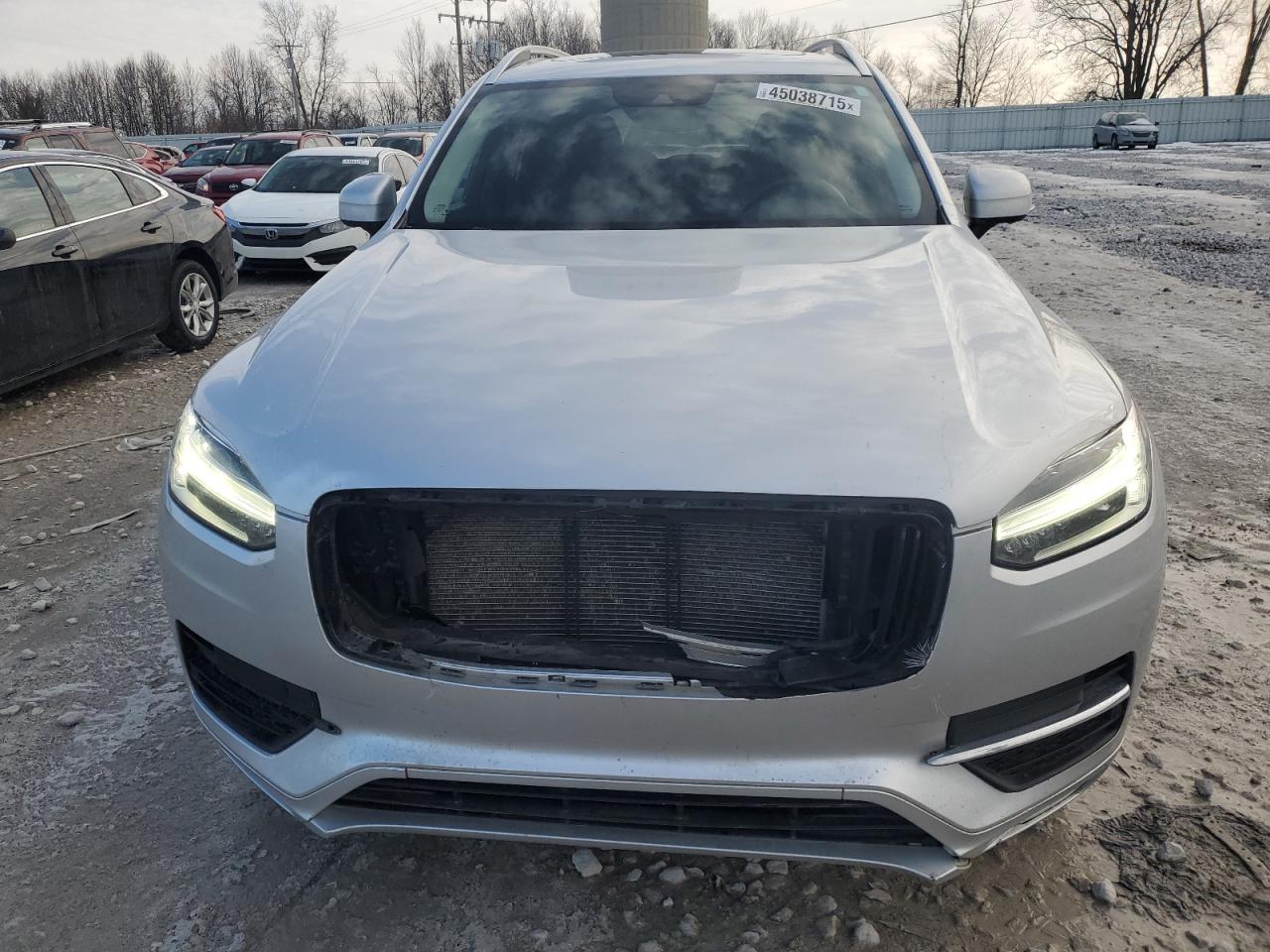 2017 Volvo XC90 - Image 5
