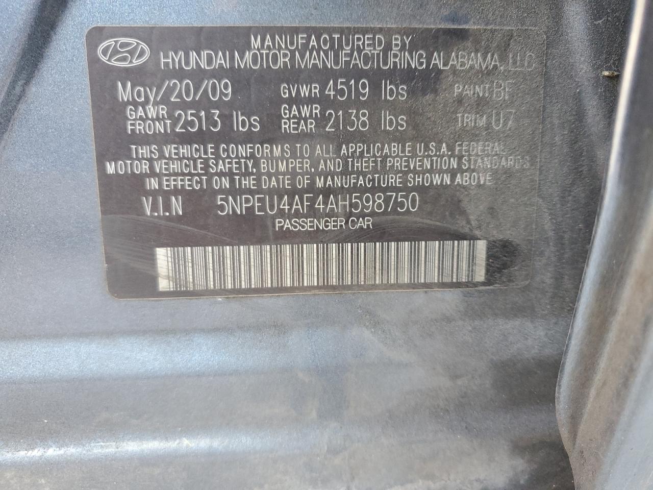 2010 Hyundai Sonata - Image 12