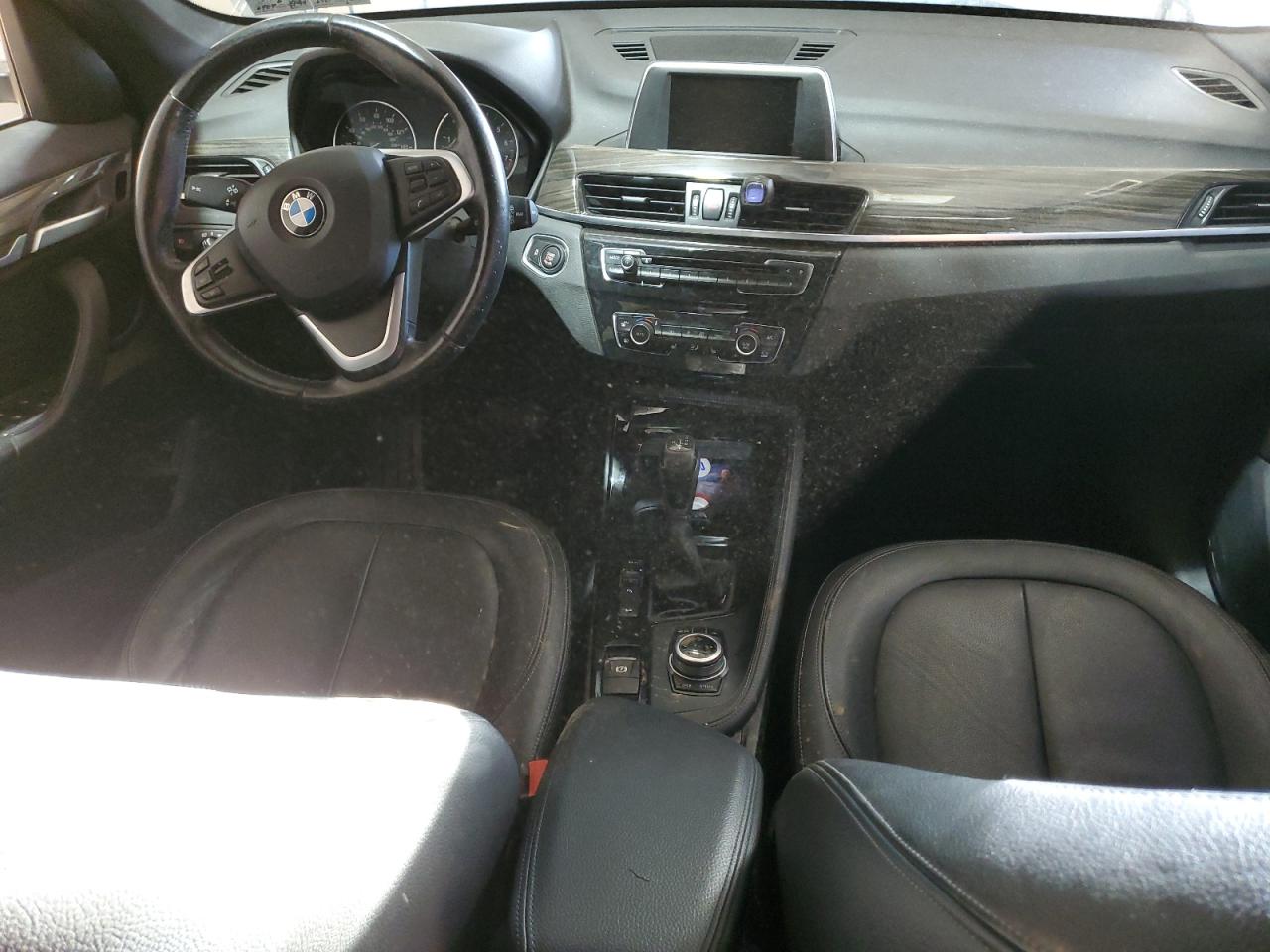 2016 BMW X1 - Image 8