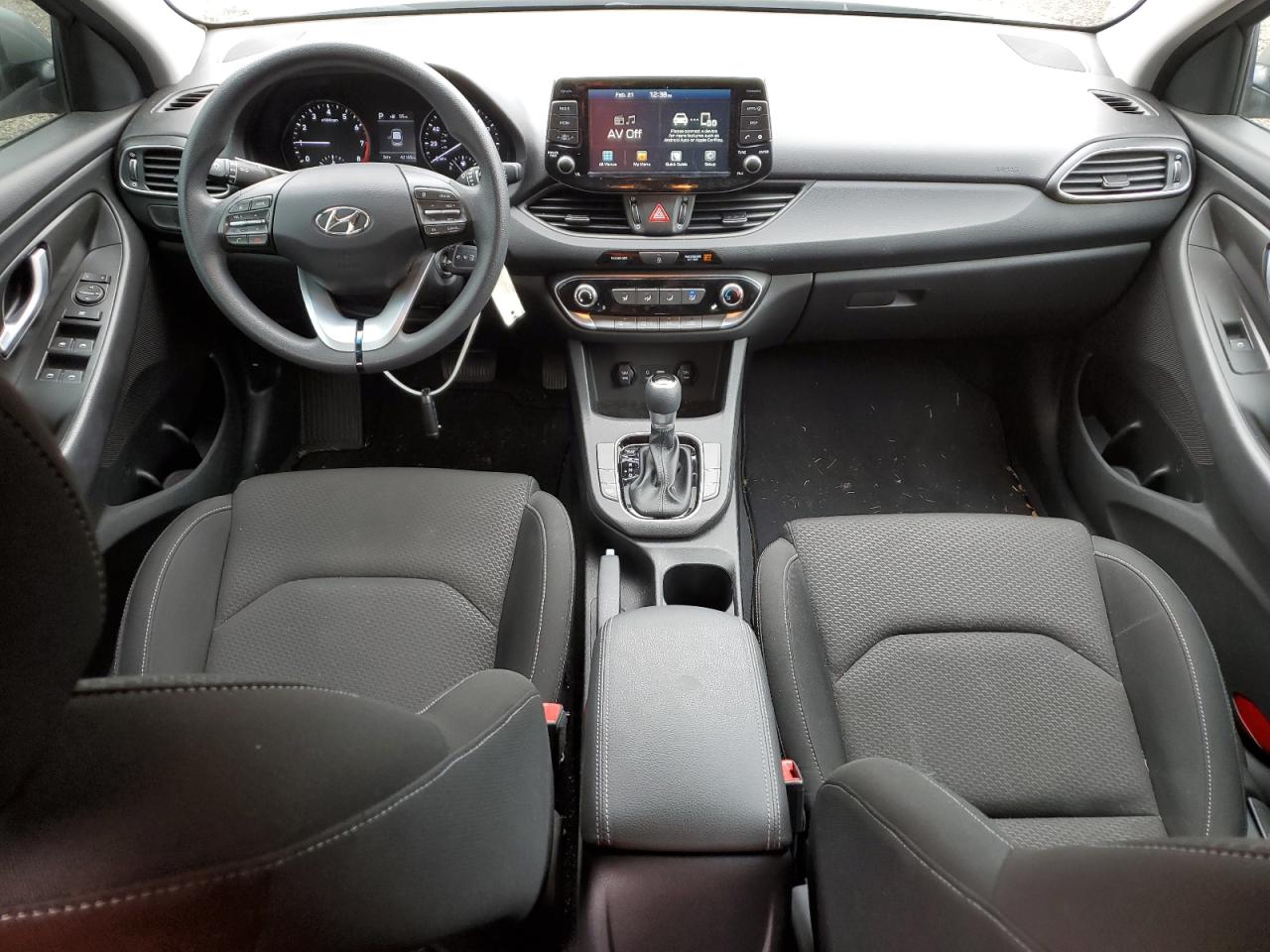 2020 Hyundai Elantra - Image 8